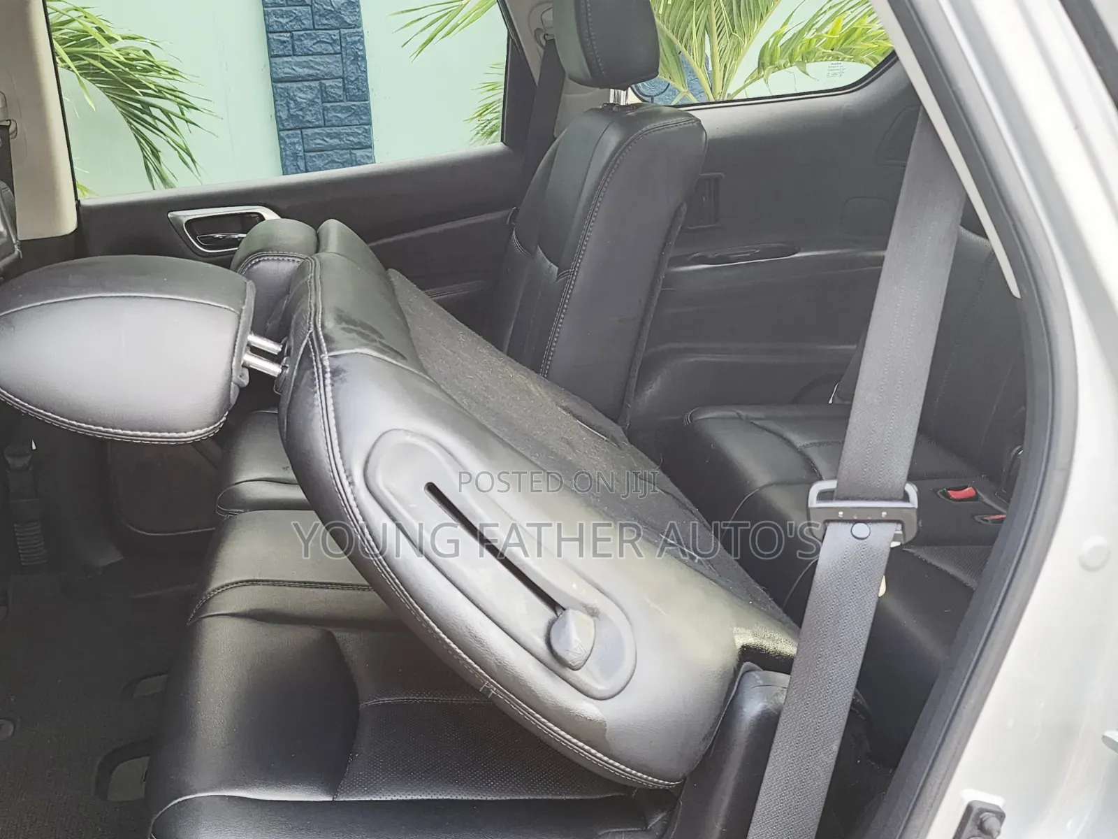 Nissan Pathfinder Platinum 4dr 4x4 (3.5L 6cyl) 2017 Gray
