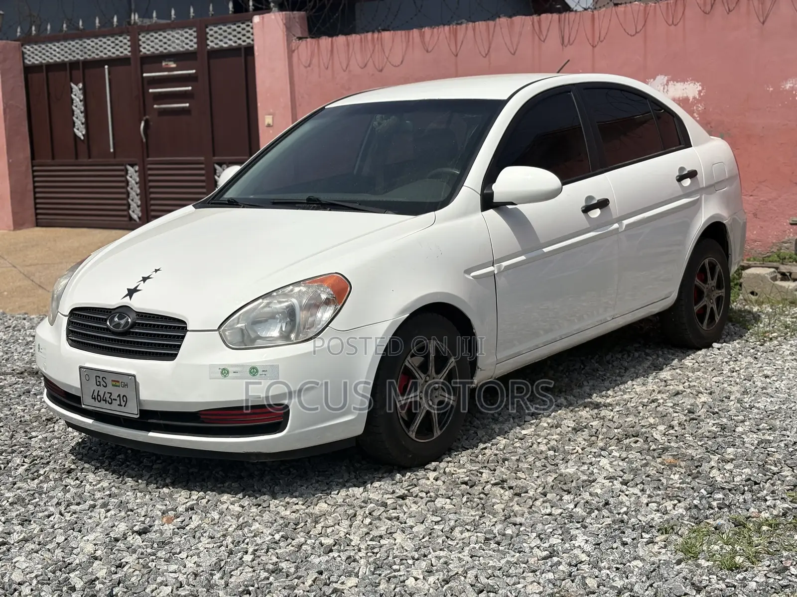 Hyundai Accent SE Automatic 2010 White