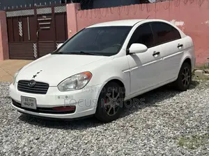 Hyundai Accent SE Automatic 2010 White