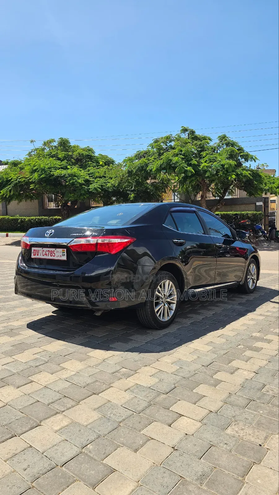 Toyota Corolla Altis 2016 Black