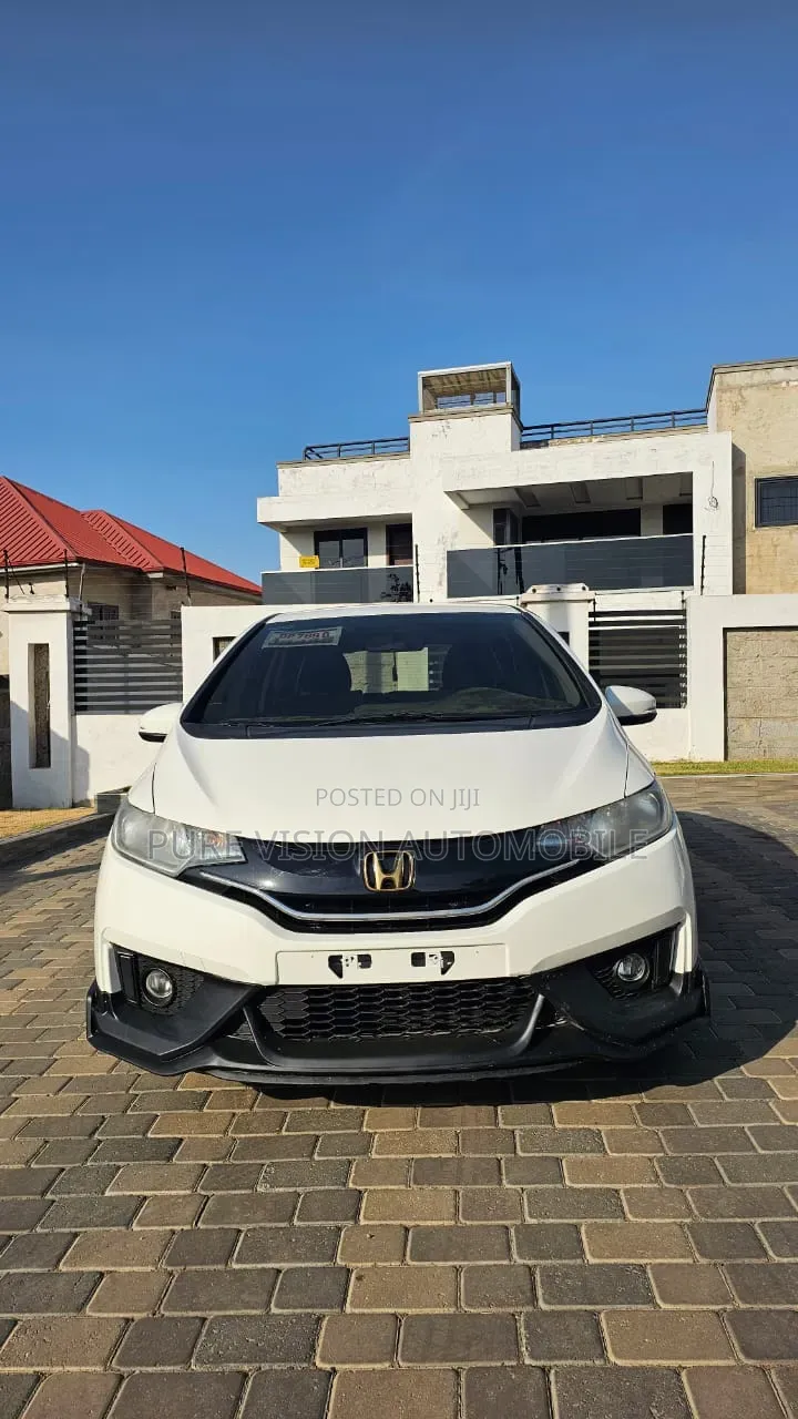 Honda Fit 2017 White