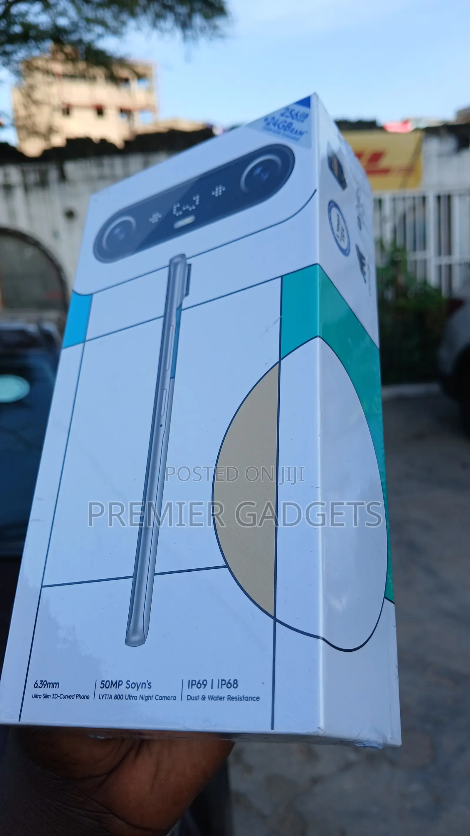 New Tecno Camon Slim 256 GB Green