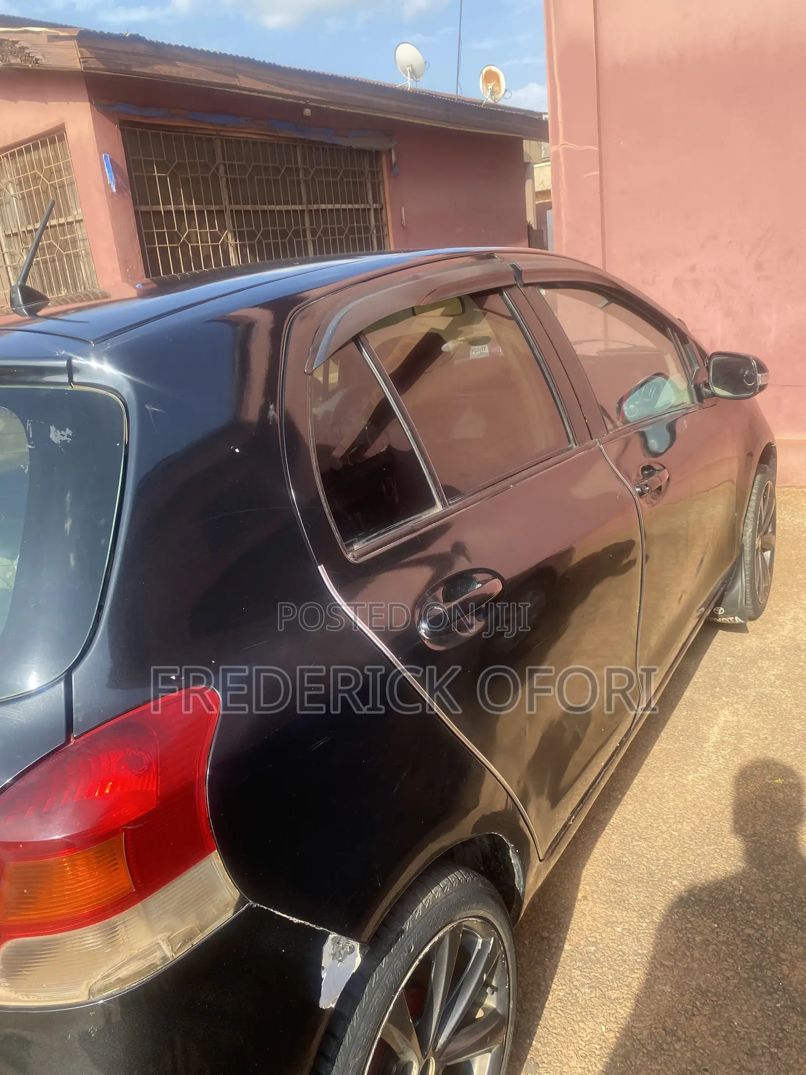 Toyota Vitz 1.3 AWD 5dr 2009 Black