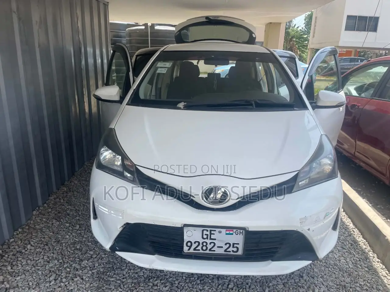 Toyota Vitz 2014 White