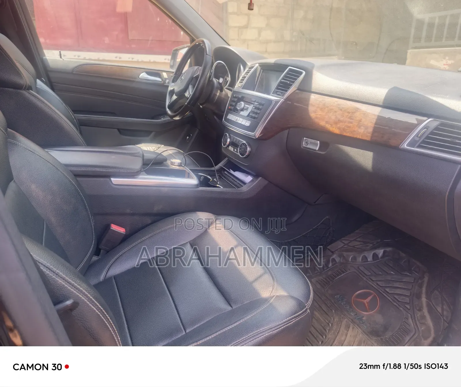 Mercedes-Benz C350 C350e Hybrid RWD 2016 Blue