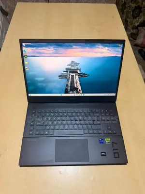Laptop HP Omen 17 16GB Intel Core i9 SSD 1T