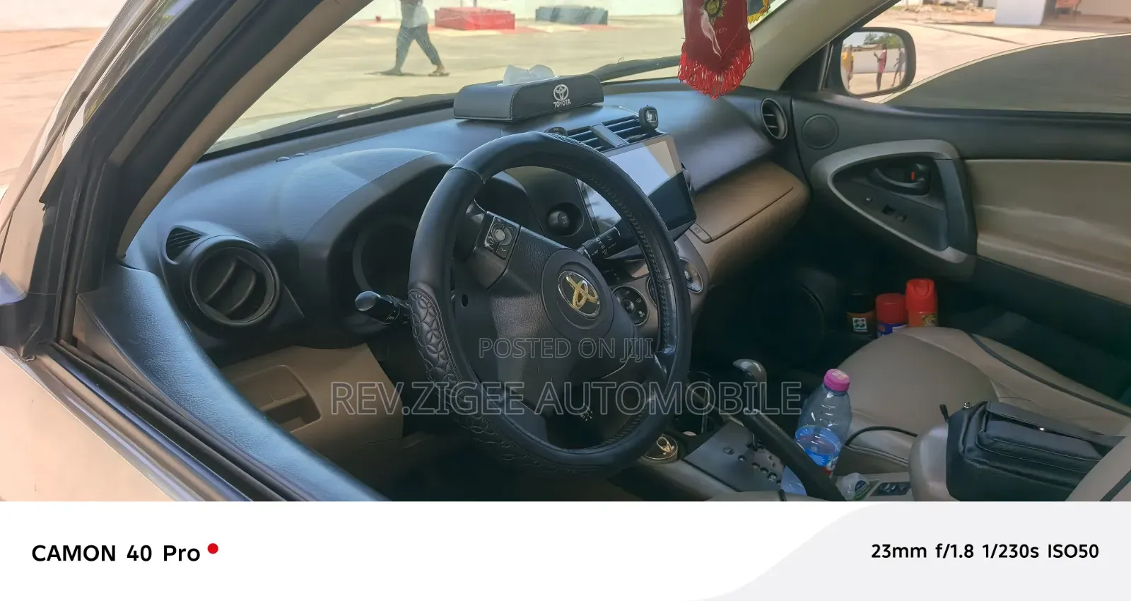 Toyota RAV4 200 4X4 Automatic 2008 Beige
