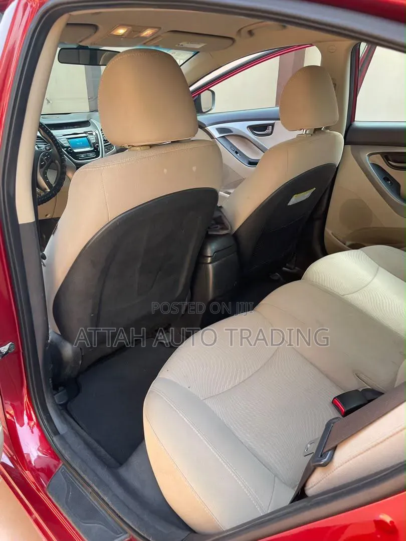 Hyundai Elantra 2014 Red