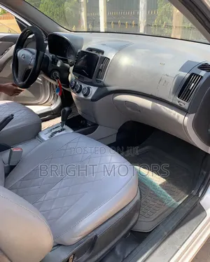 Hyundai Elantra GLS Automatic 2011 Silver