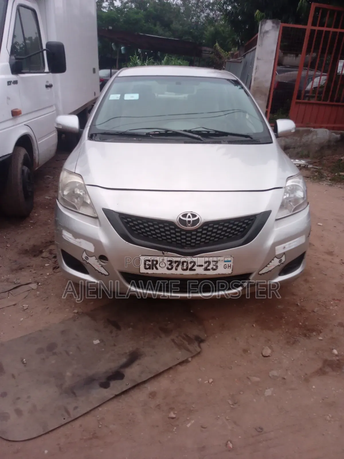 Toyota Belta 2010 Gray