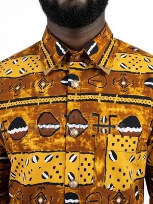 Earth-Toned Cowrie Shell Print Button-Down Shirt