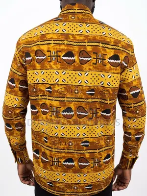Earth-Toned Cowrie Shell Print Button-Down Shirt