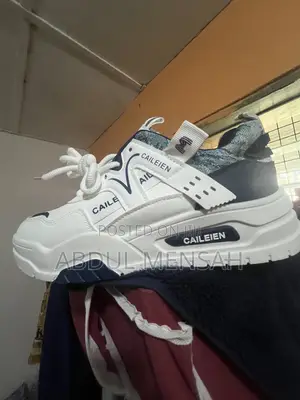 Caileien Sneaker