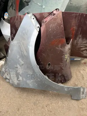 Toyota Vitz Fenders Pair