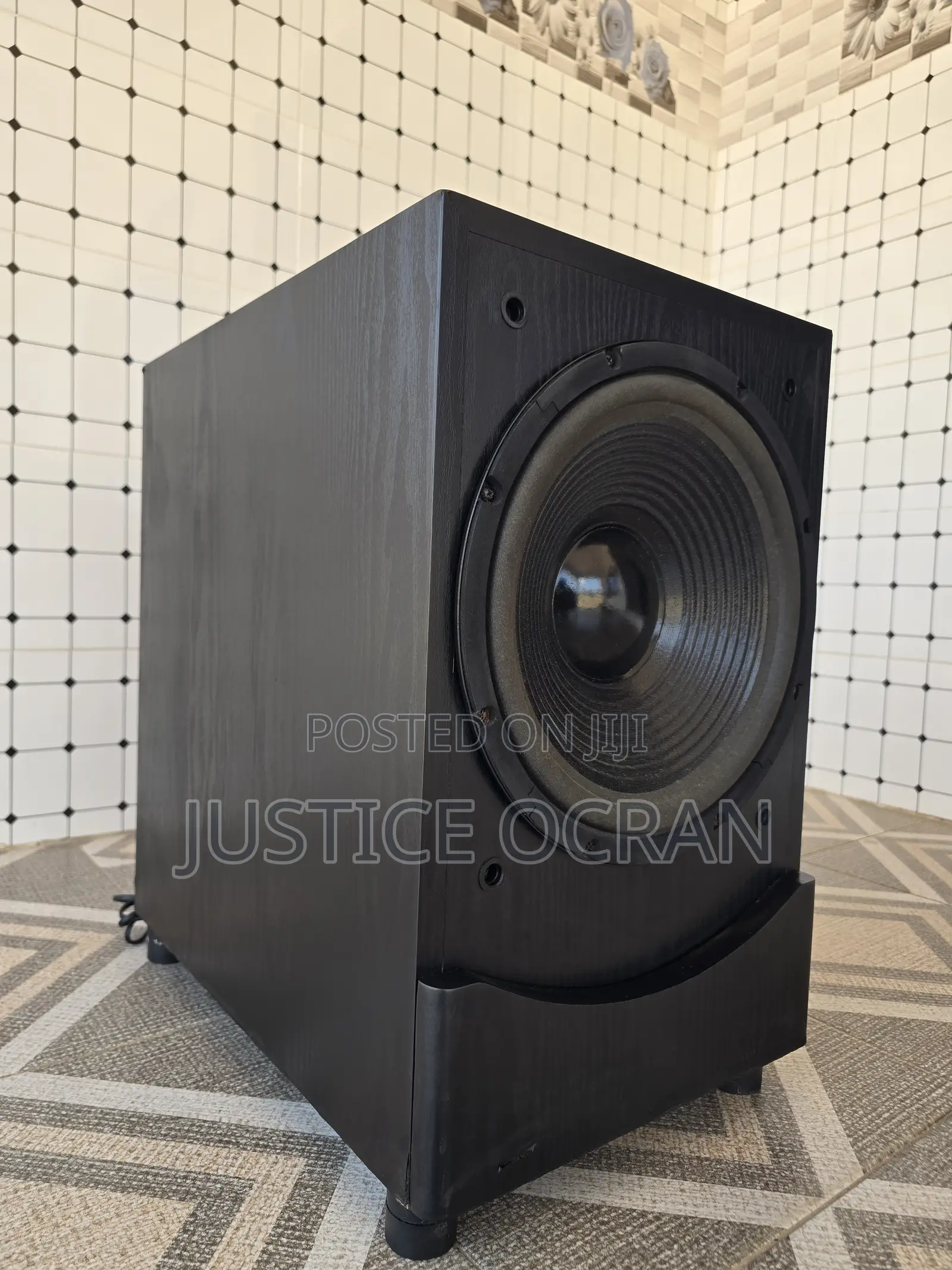 Sherwood Newcastle Active Subwoofer (12)