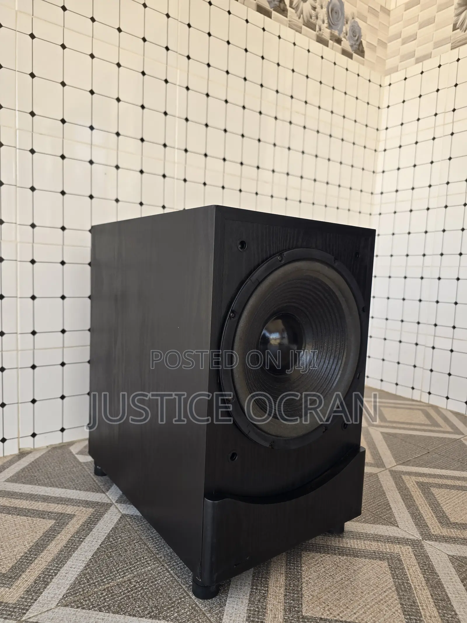 Sherwood Newcastle Active Subwoofer (12)