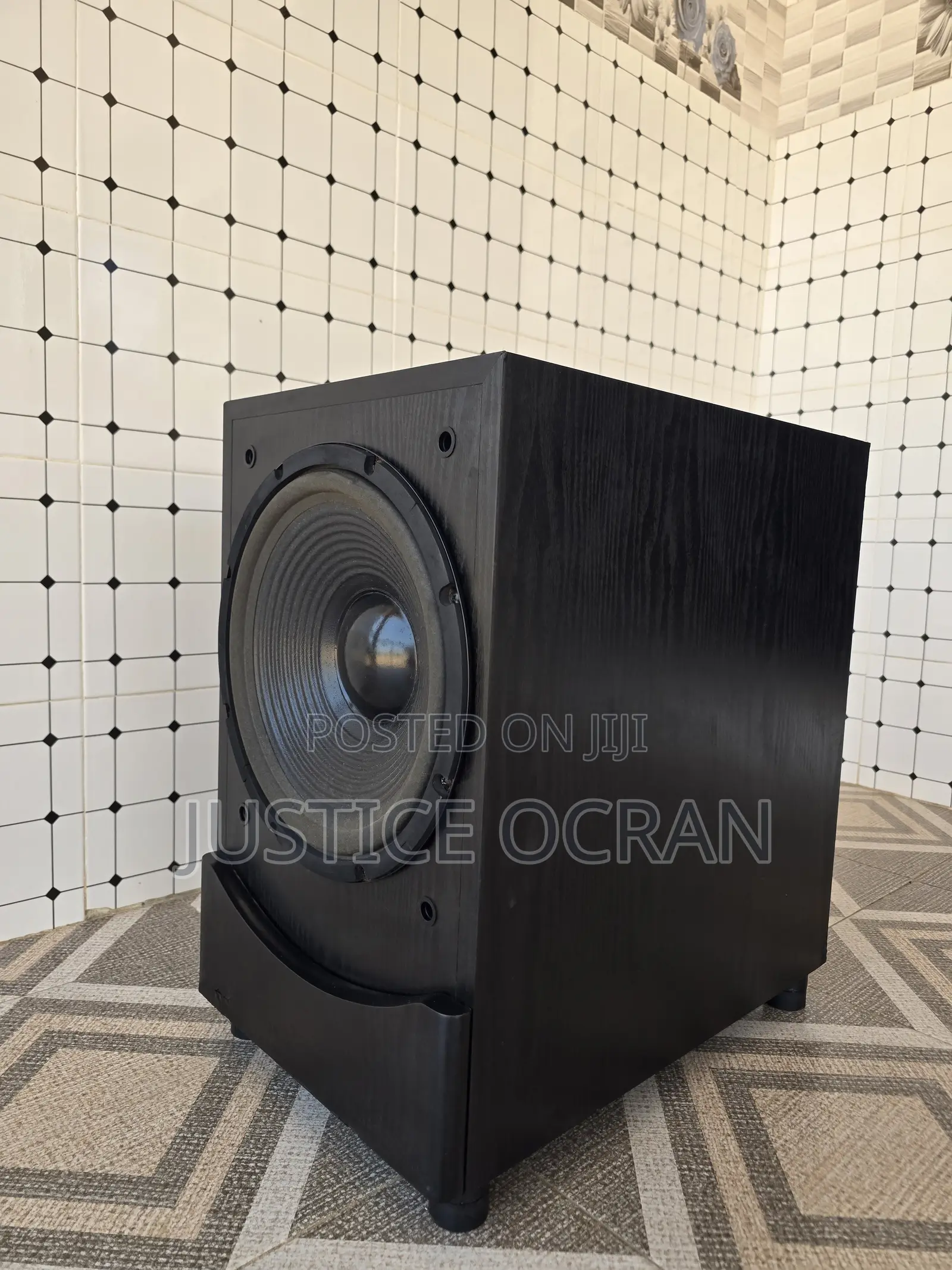 Sherwood Newcastle Active Subwoofer (12)