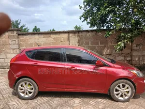 Hyundai Accent GLS 2013 Red