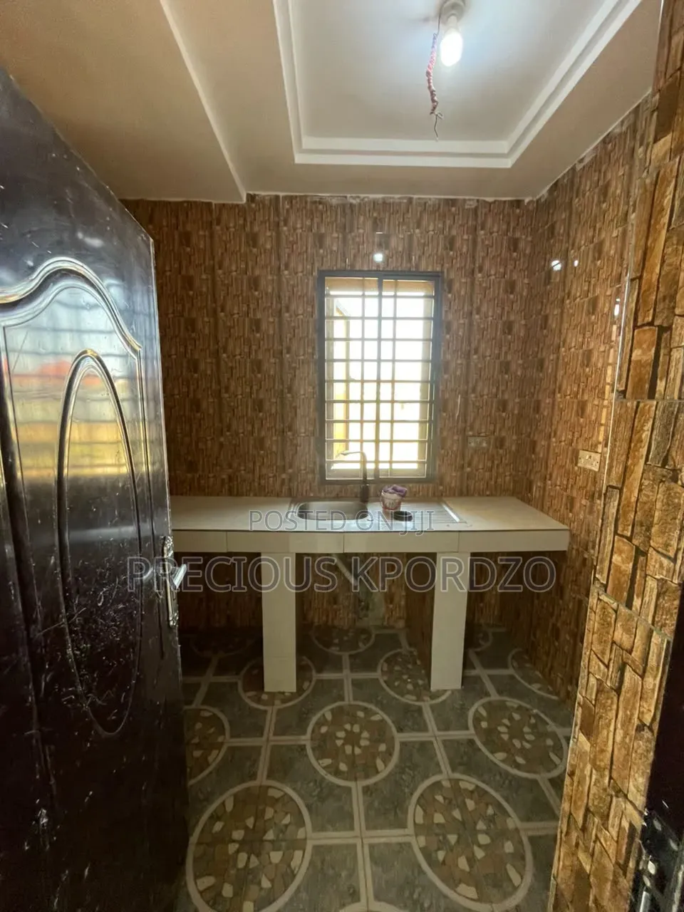 1bdrm Room & Parlour in New Legon Adenta for rent