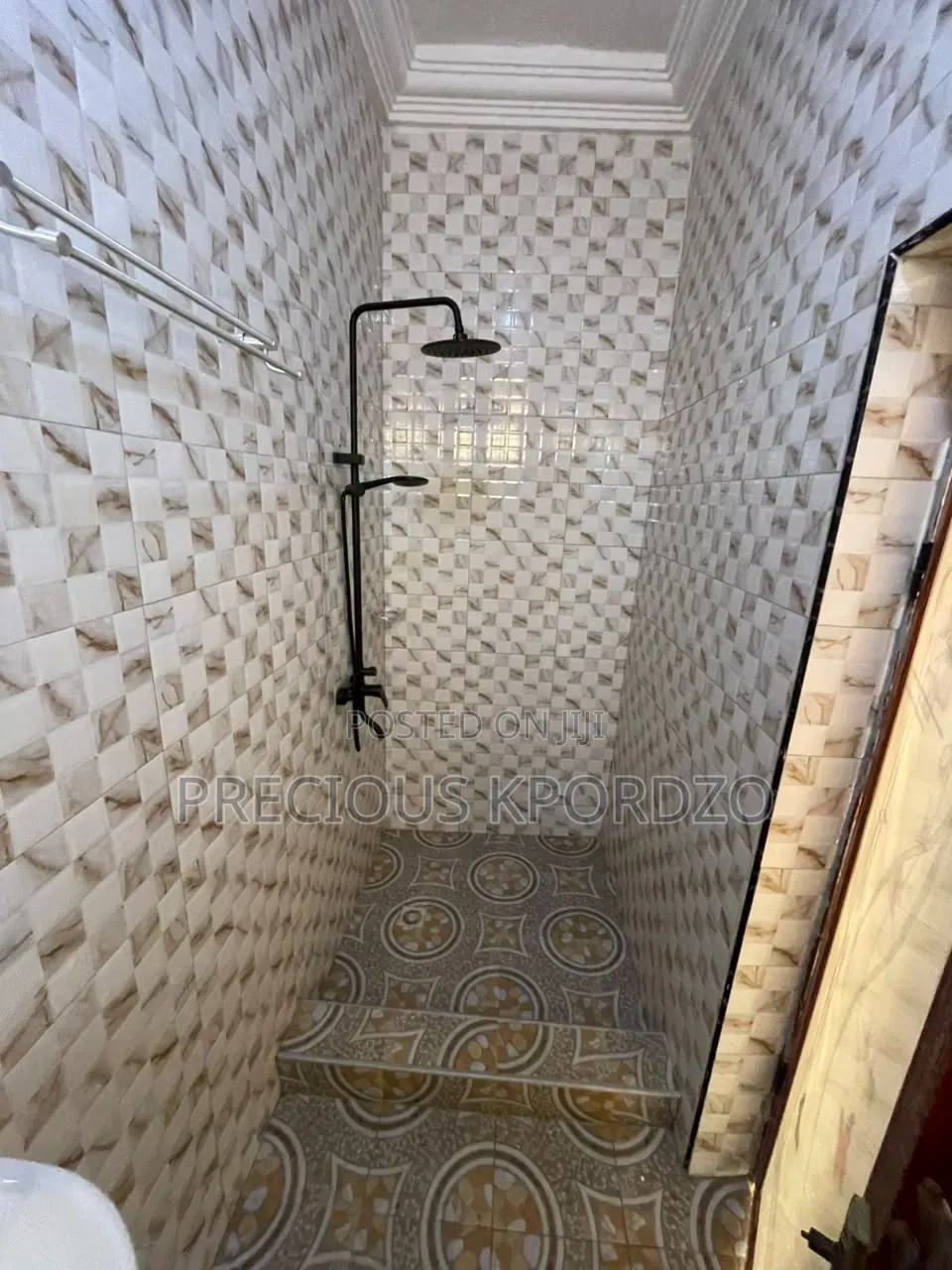 1bdrm Room & Parlour in New Legon Adenta for rent