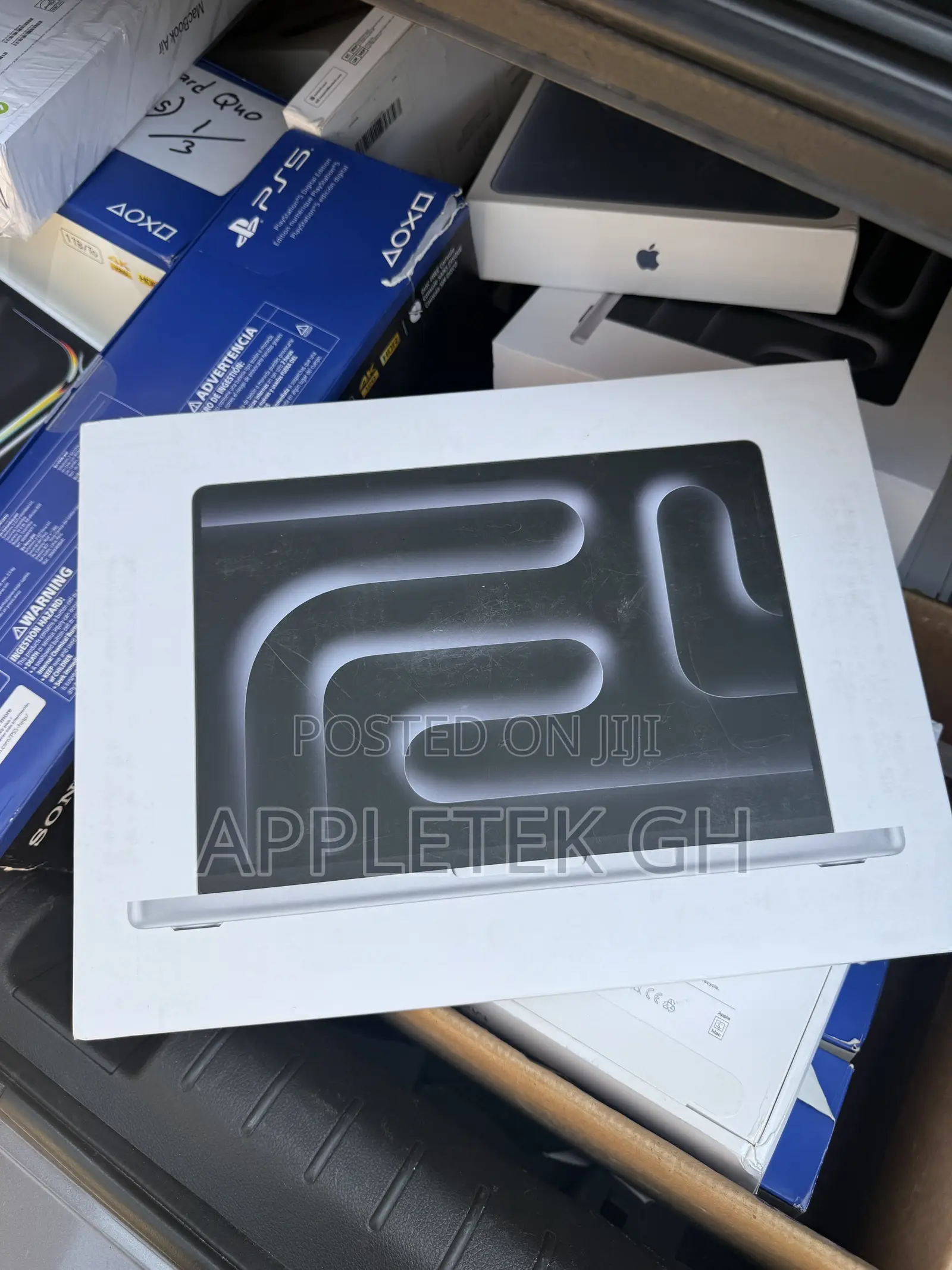 New Laptop Apple MacBook Pro 2026 M5 Pro 24GB Apple M5 Pro SSD 1T