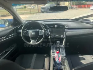 Honda Civic EX-L 4dr Sedan (1.5L 4cyl) 2017 Blue