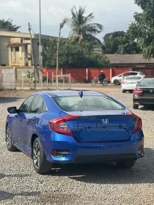Honda Civic EX-L 4dr Sedan (1.5L 4cyl) 2017 Blue