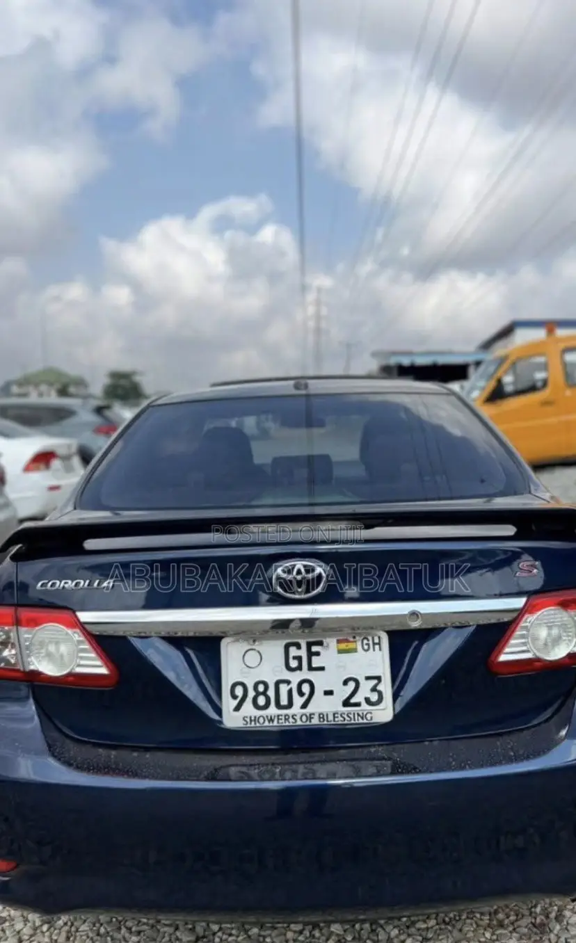 Toyota Corolla S 4dr Sedan (1.8L 4cyl 4A) 2013 Blue