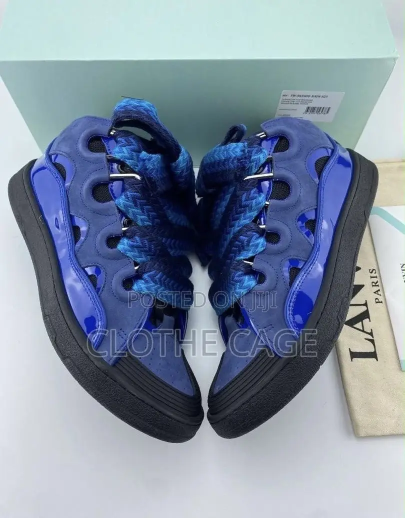 Lanvin Curb
