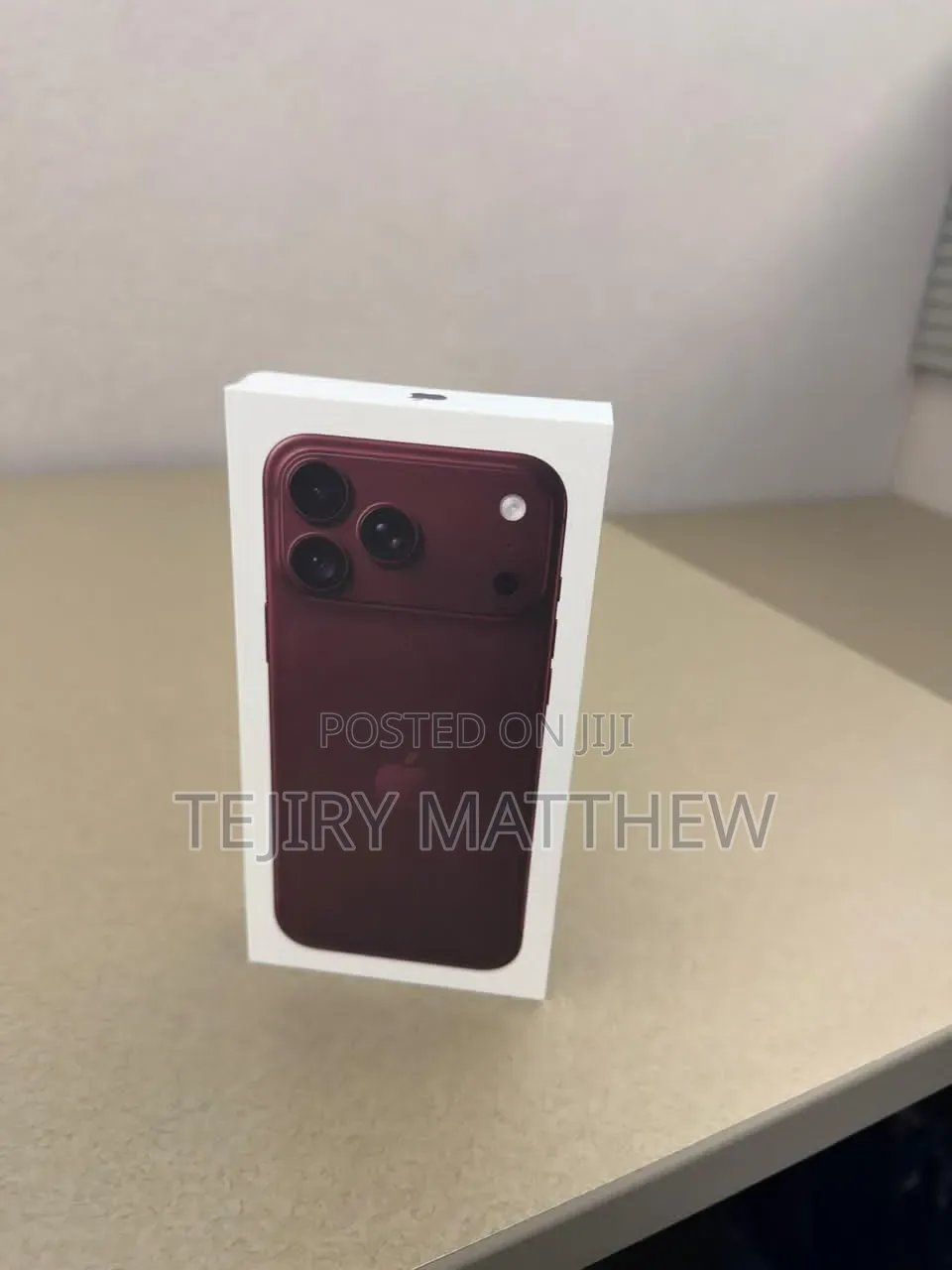 New Apple iPhone 18 Pro 256 GB Purple