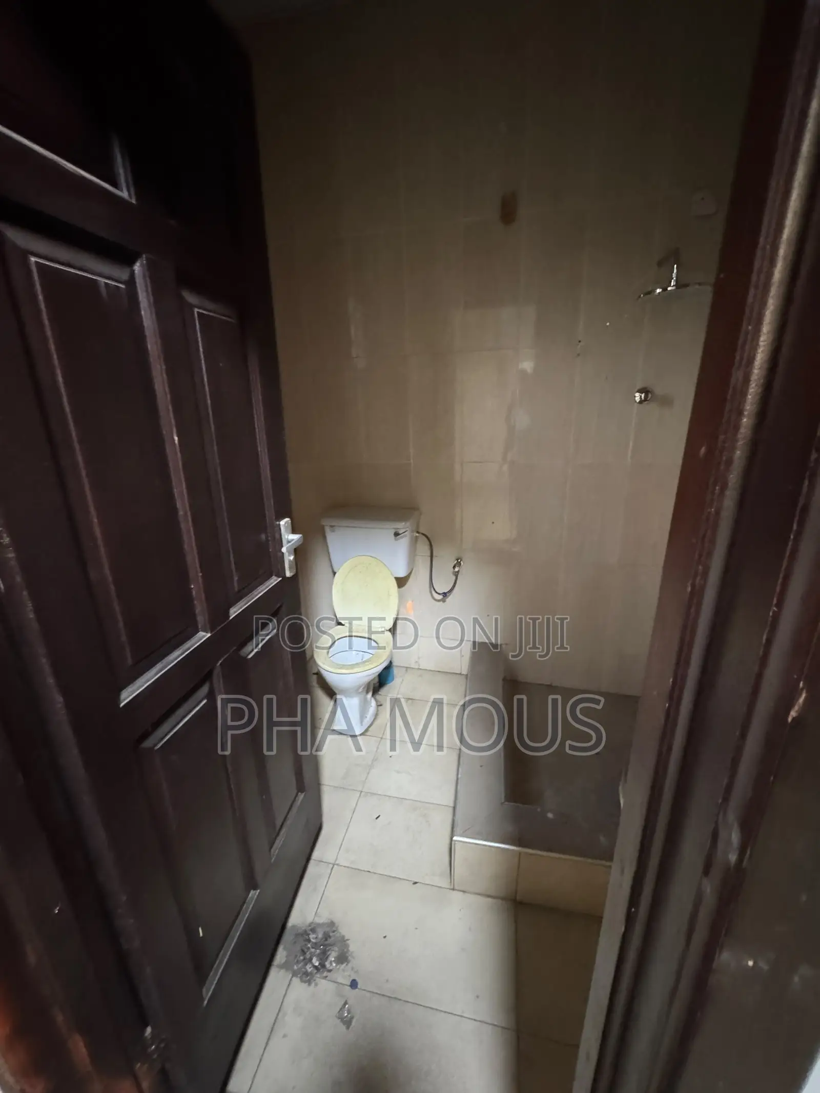 7bdrm House in Achimota for rent