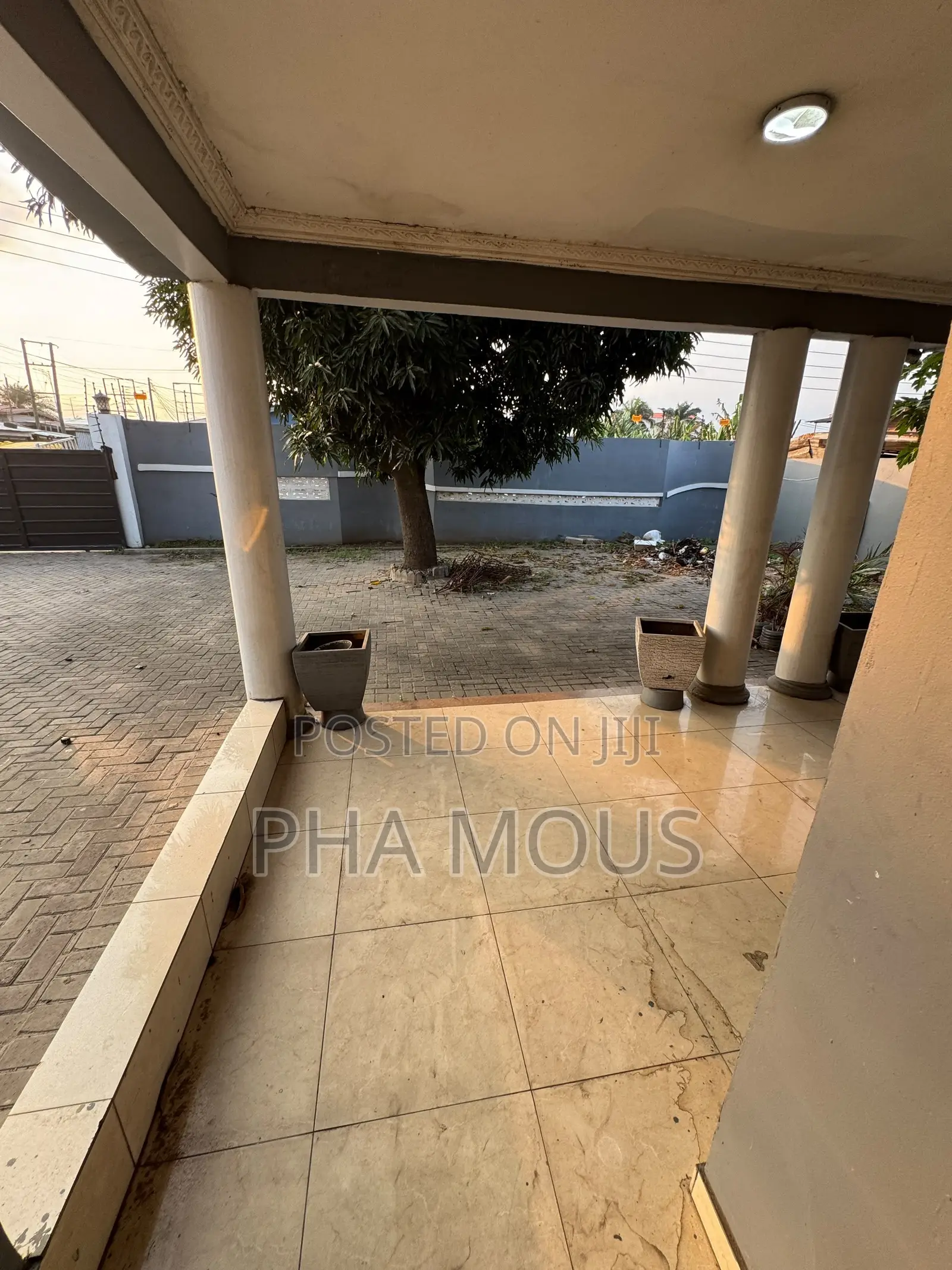 7bdrm House in Achimota for rent