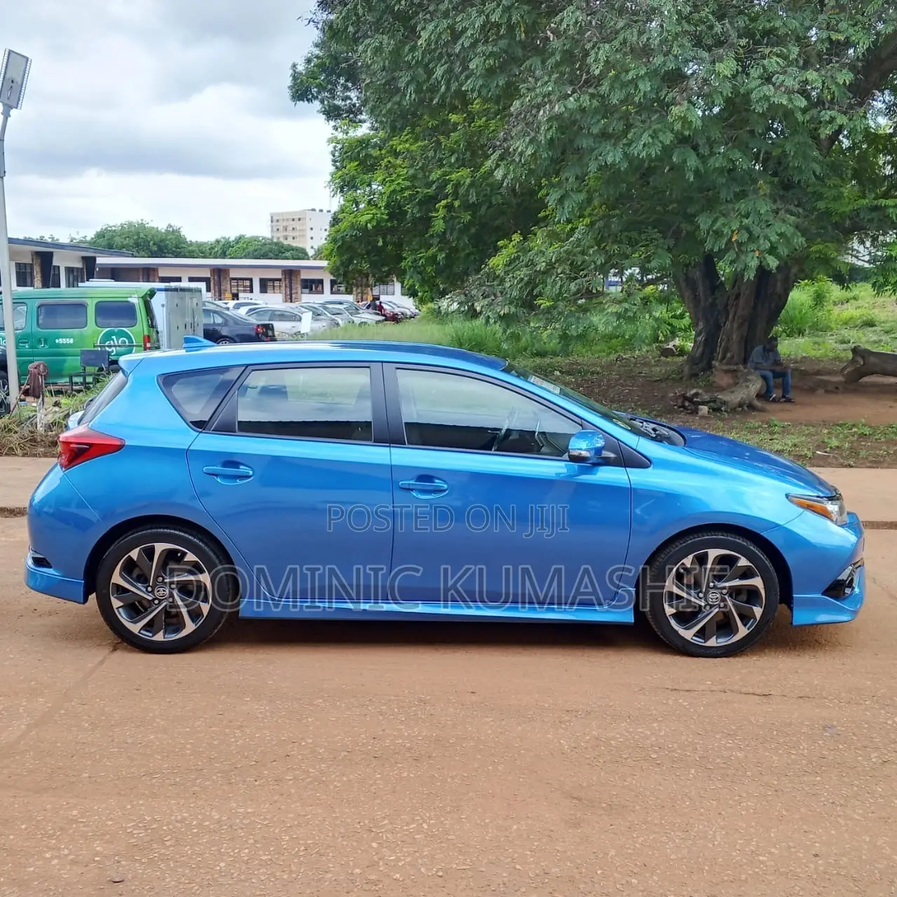 Toyota Corolla L 4dr Sedan (1.8L 4cyl CVT) 2017 Blue