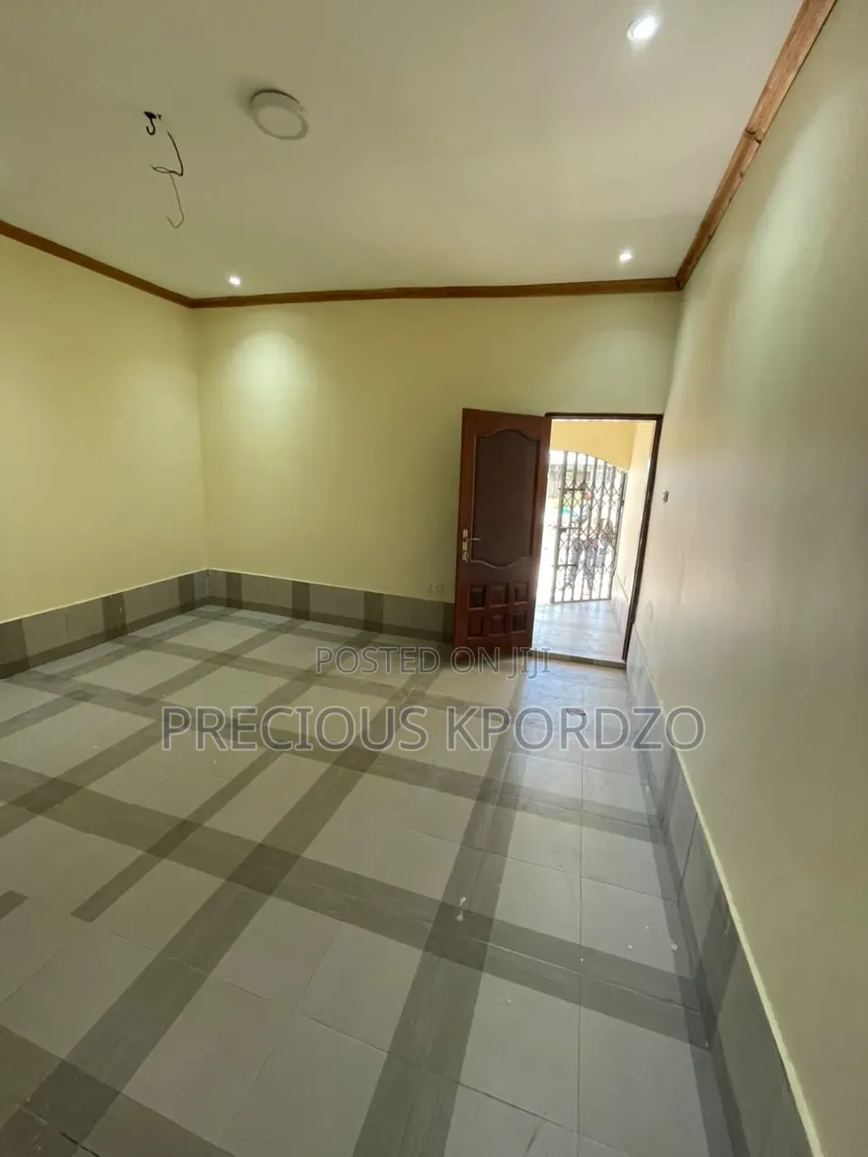 1bdrm Room & Parlour in New Legon Adenta for rent