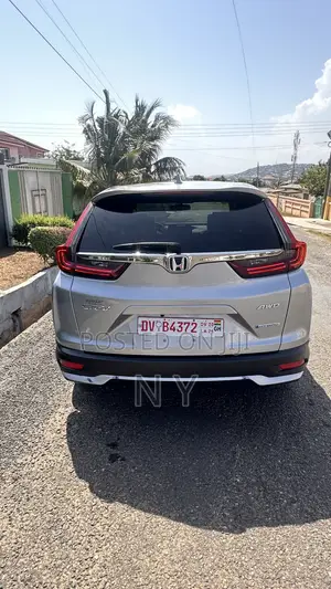 Honda CR-V Hybrid 2021 Silver