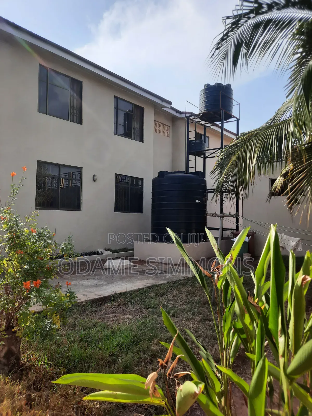 9bdrm Duplex in Shalom Estate, for sale