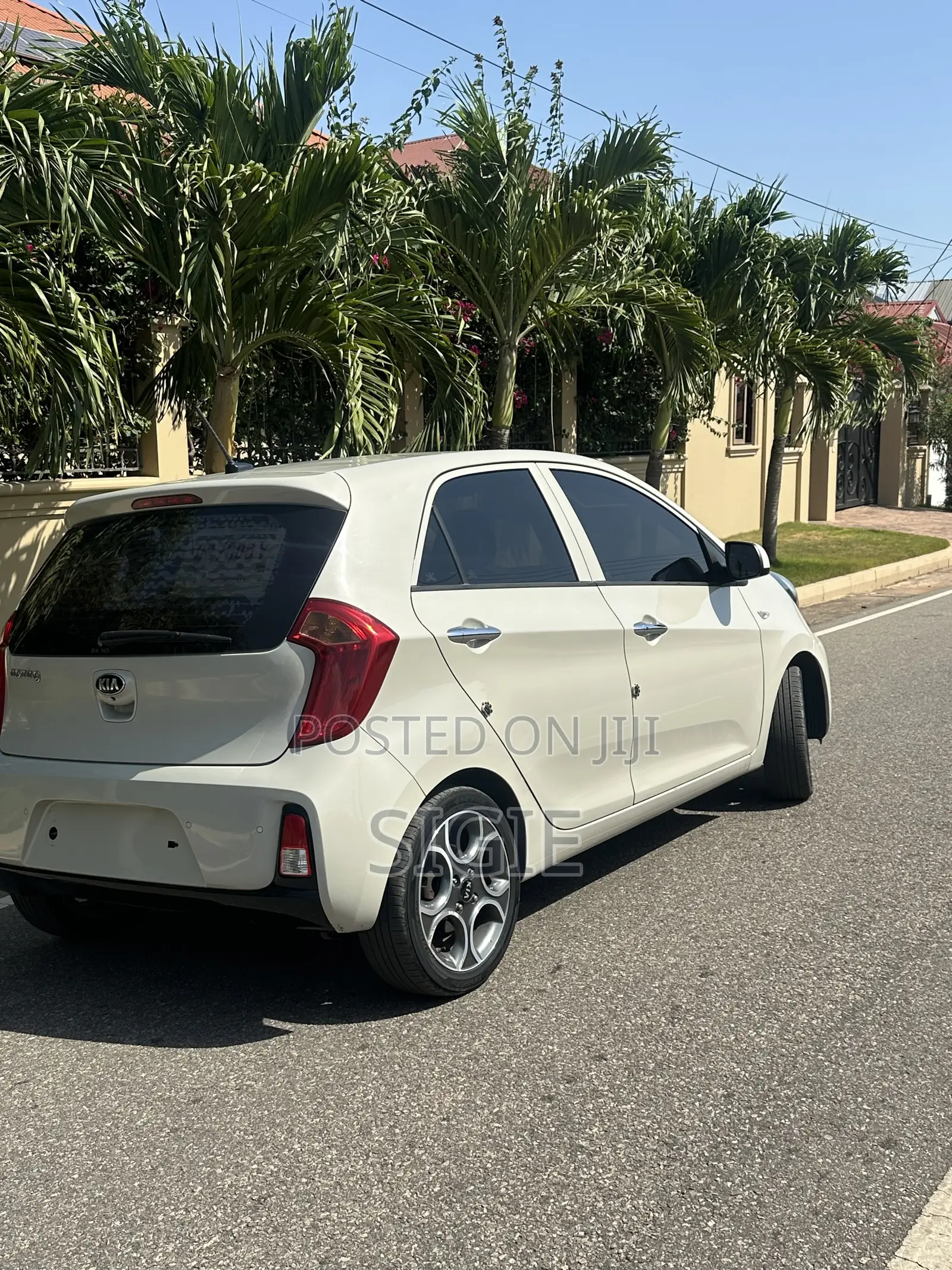 Kia Morning 2016 Beige
