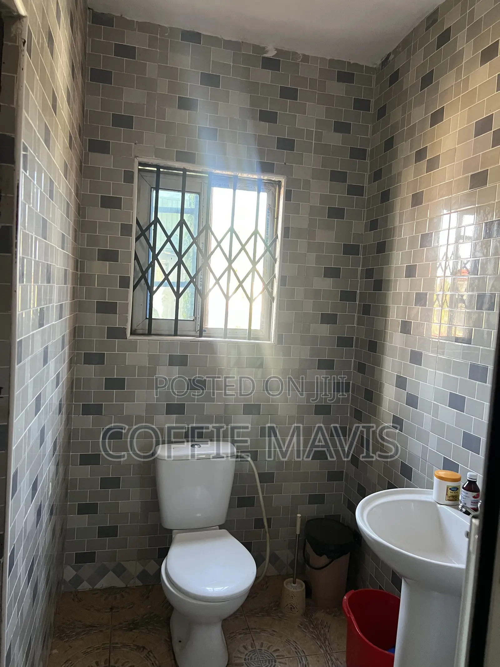 1bdrm Room & Parlour in New Legon for rent
