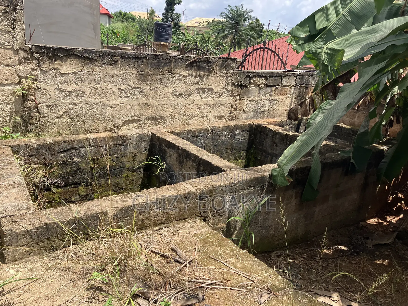 6bdrm House in Atwima Kwanwoma for sale