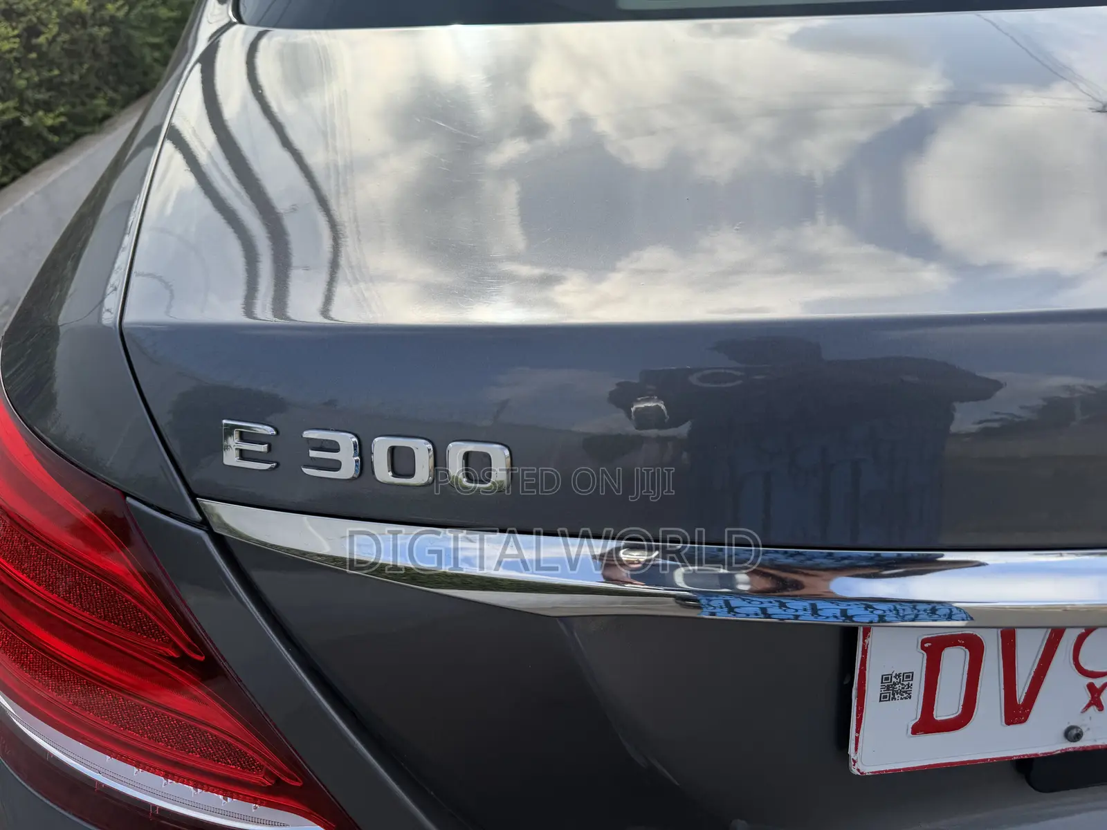 Mercedes-Benz E300 2018 Gray
