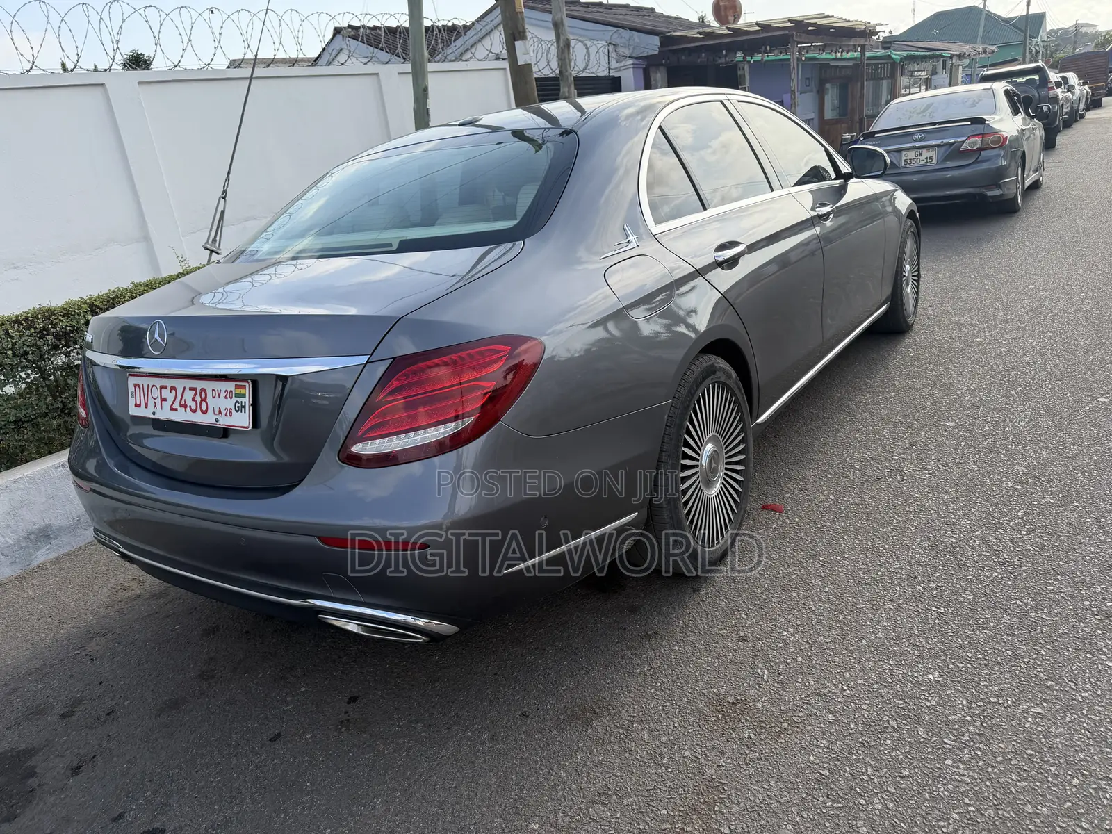 Mercedes-Benz E300 2018 Gray
