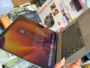 Laptop Apple MacBook Pro 2020 16GB Intel Core i9 SSD 512GB