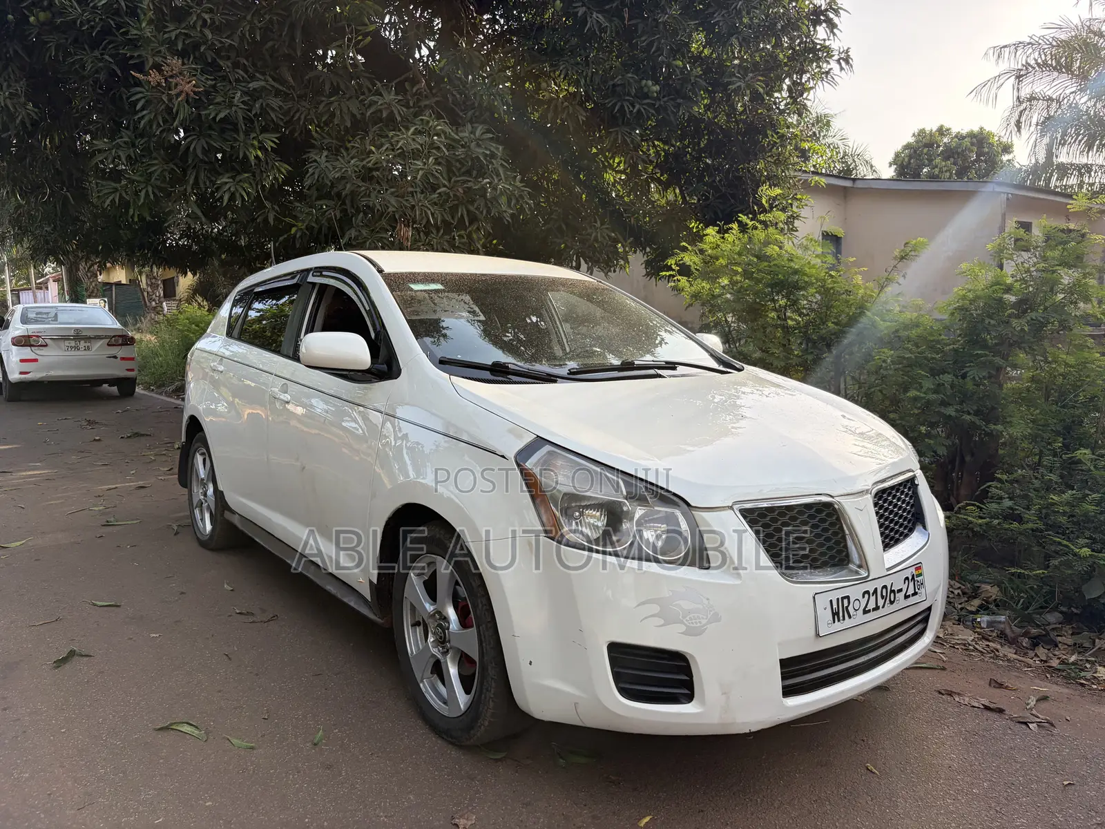 Pontiac Vibe 1.8L 2010 White
