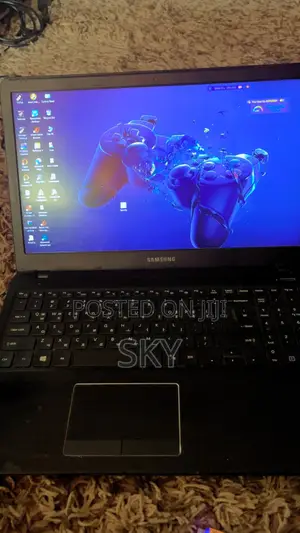 Laptop Samsung 8GB Intel Core i5 HDD+SSD 128GB