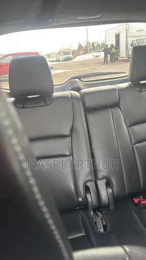Honda Pilot Touring FWD 2018 Black