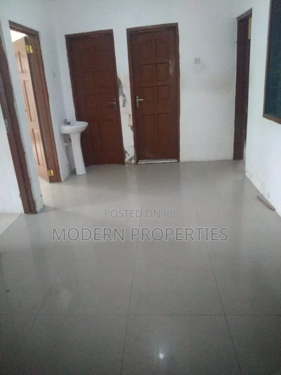 3bdrm House in Modern Properties, Teshie-Nungua Estates for rent