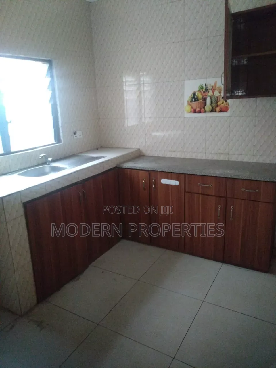 3bdrm House in Modern Properties, Teshie-Nungua Estates for rent