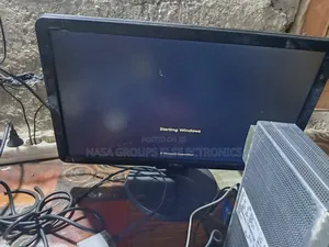 Desktop Computer Fujitsu Celsius H760 4GB Intel Core i3 HDD+SSD 256GB
