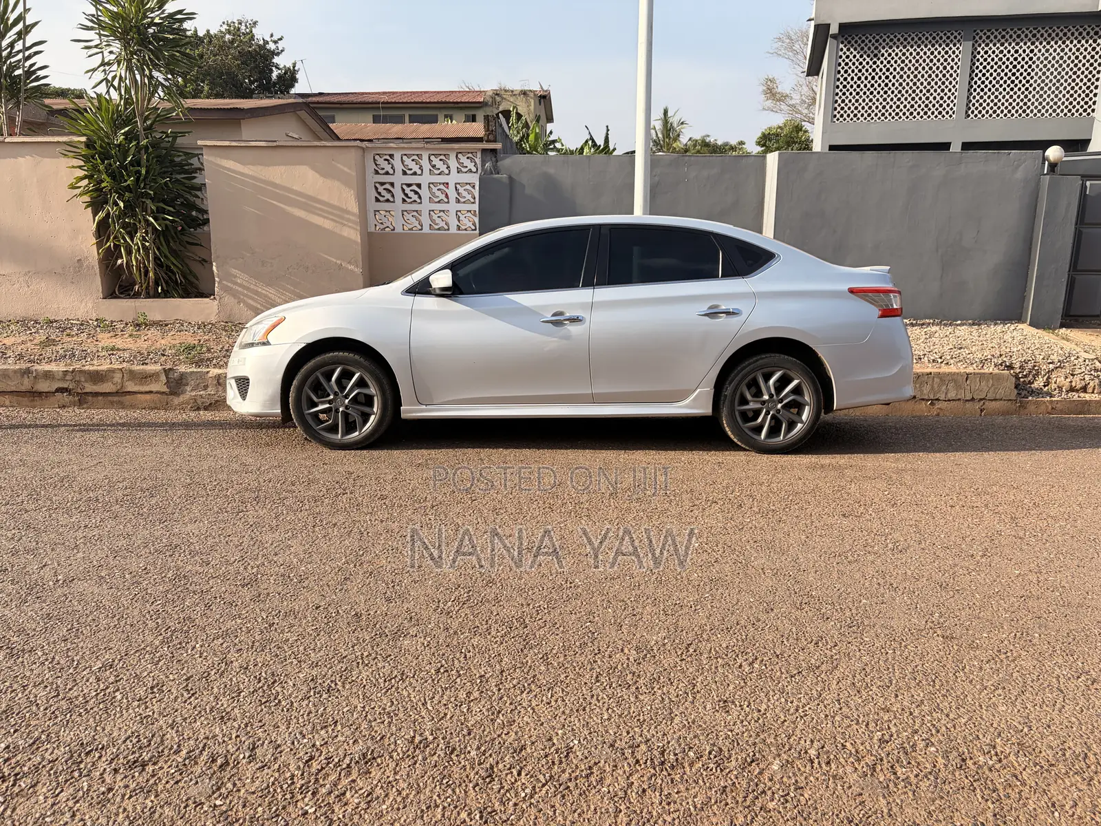 Nissan Sentra 2014 Silver