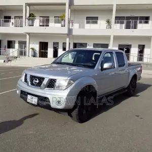Nissan Navara 2016 Silver